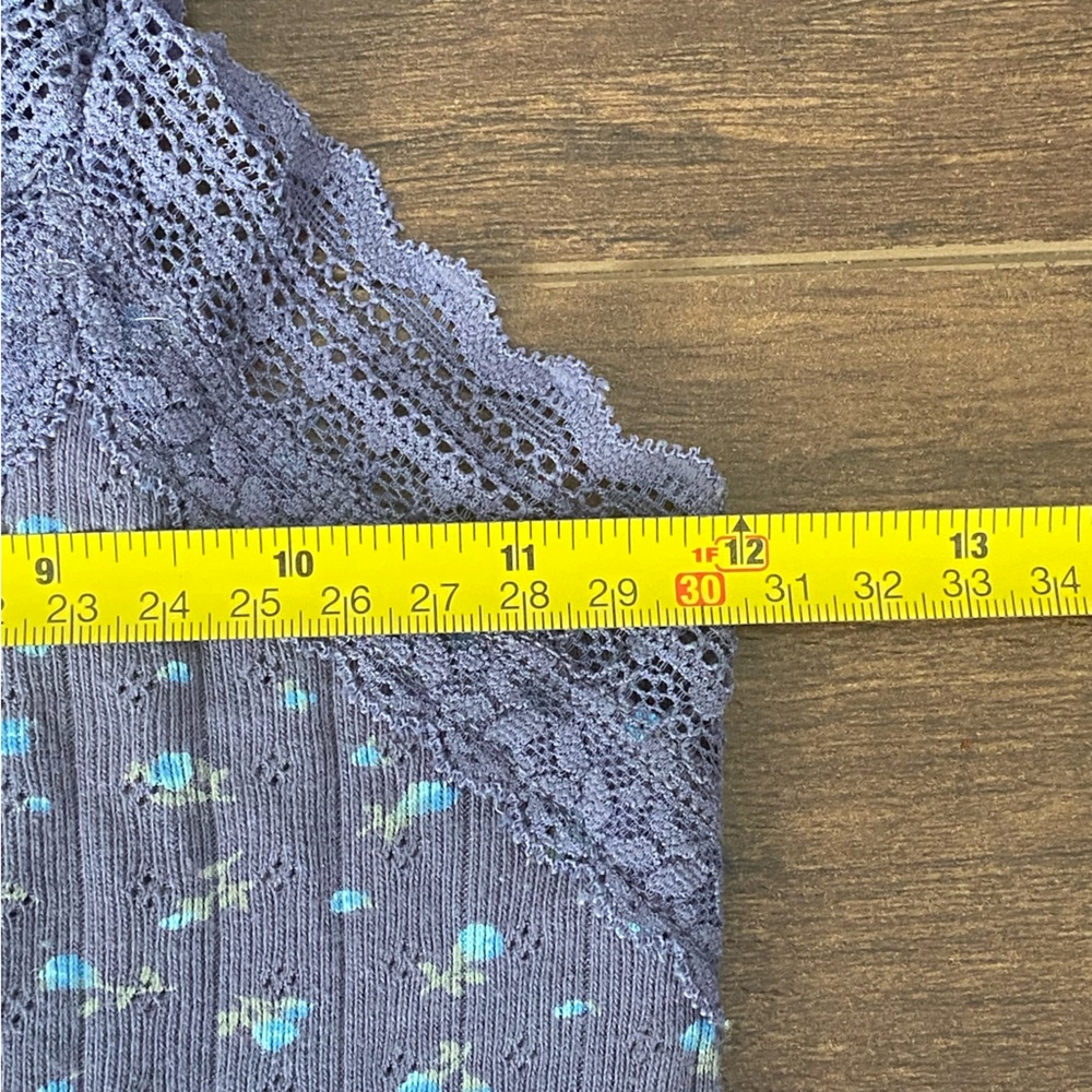 American Eagle Blue Floral Lace Trim Cami Top Size XS - Picture 10 of 12